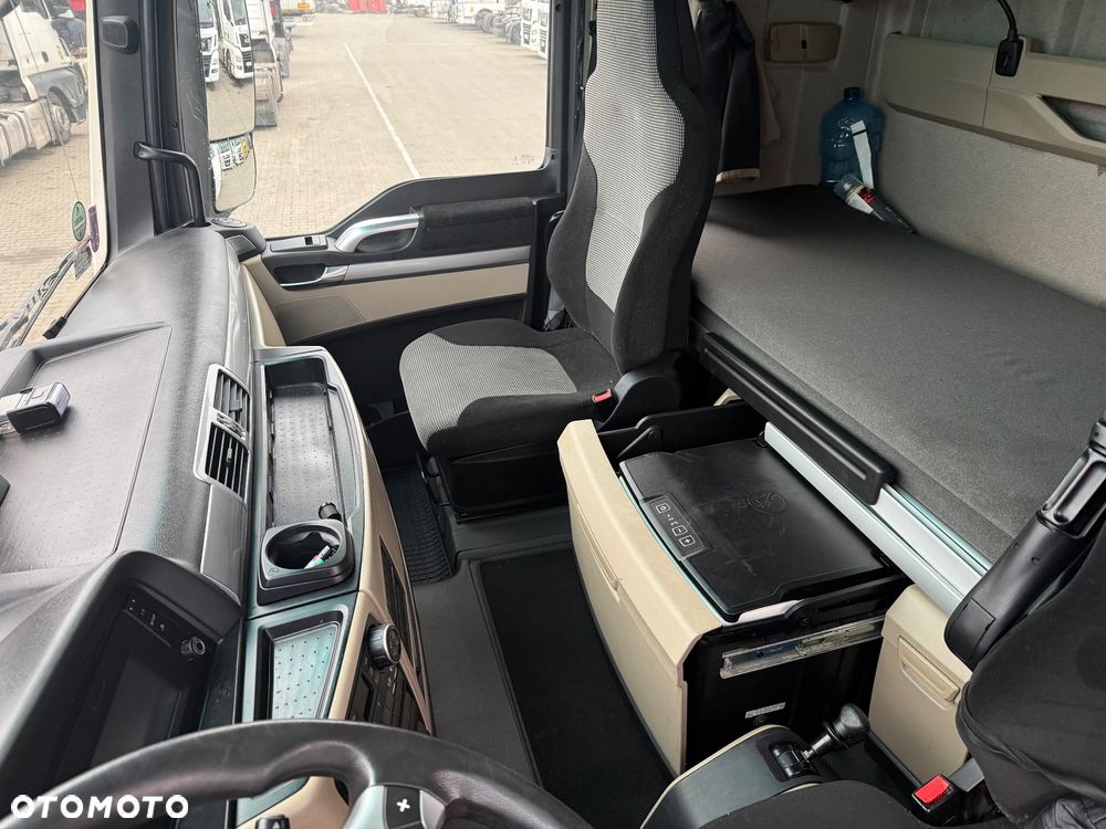 MAN TGX - 9
