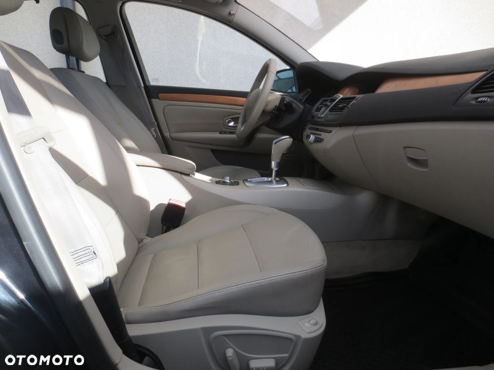 Renault Laguna 2.0 DCi Privilege - 6