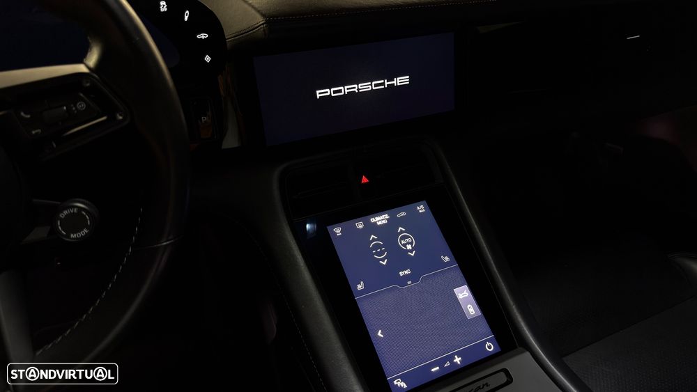 Porsche Taycan 4S - 8
