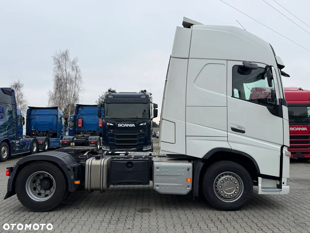 Volvo FH460 z Austrii kabina XL nowa hydraulika 600Tkm oryginalnego przebiegu - 7