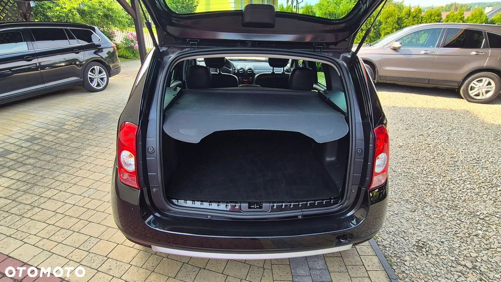 Dacia Duster 1.6 16V 4x4 Prestige - 27