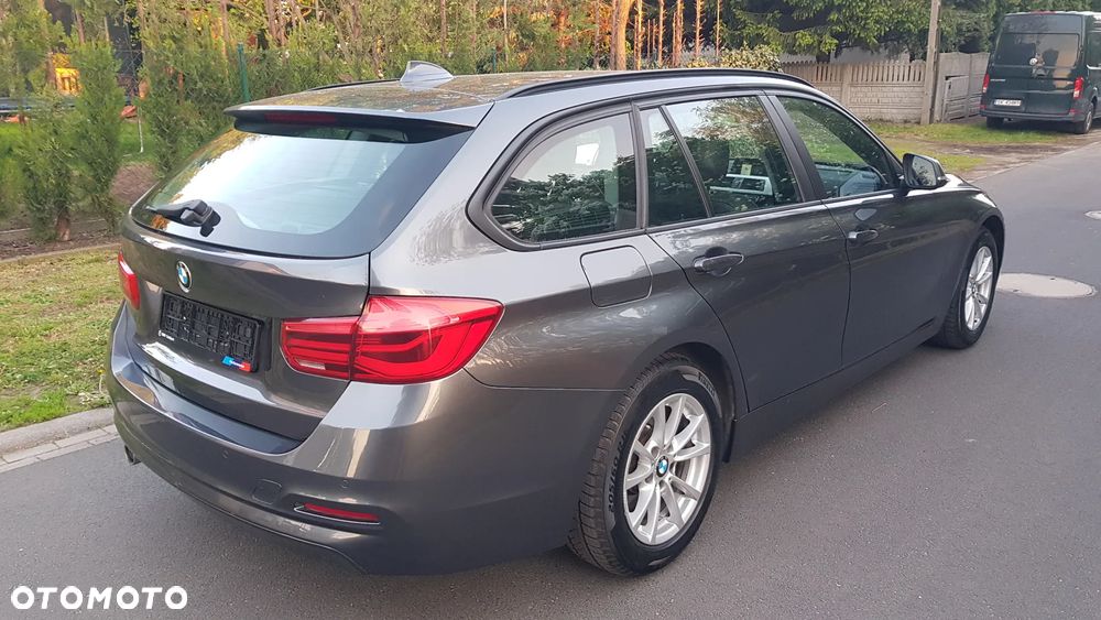 BMW Seria 3 - 12