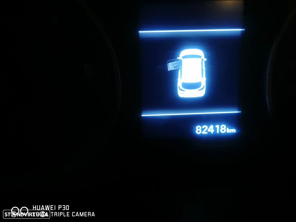 Hyundai Tucson 1.6 CRDi Premium +P.Pele+P.Style - 6