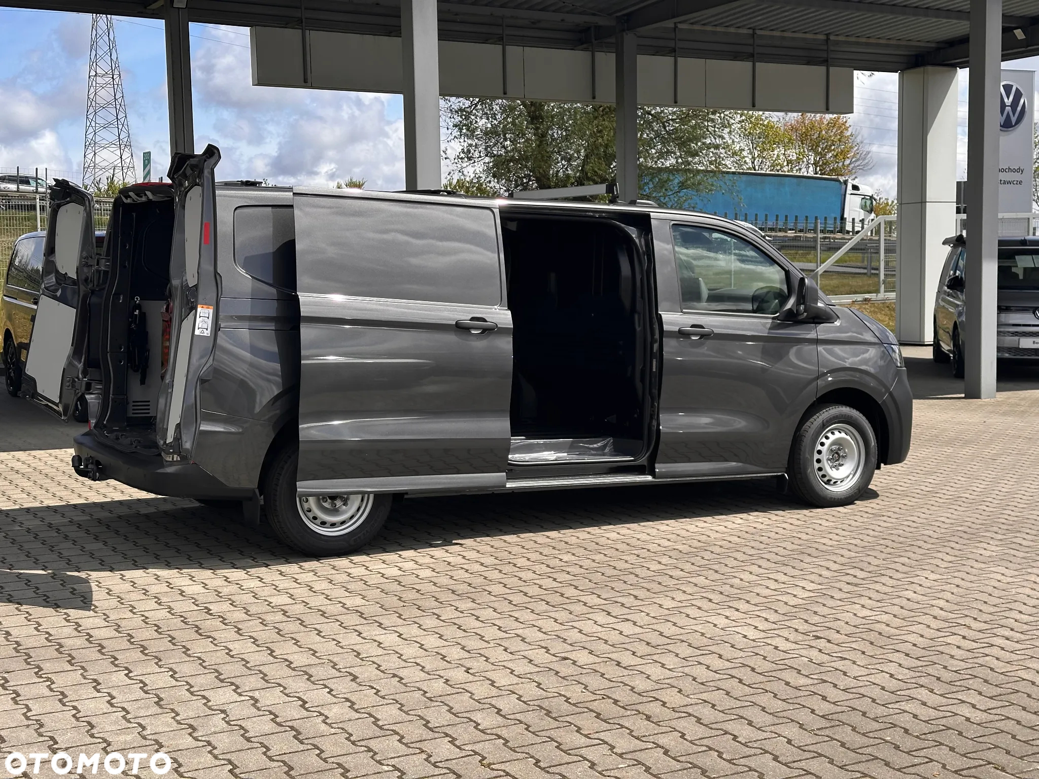 Volkswagen Transporter T7 - 9