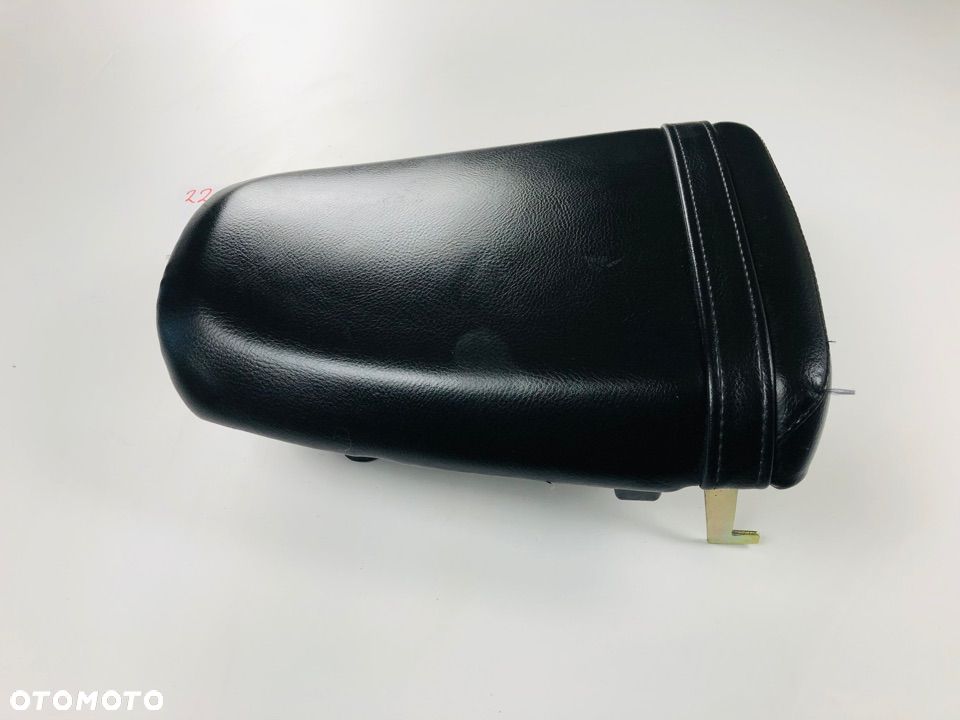 Triumph Street Triple siedzenie tył fotel pasażera - 3