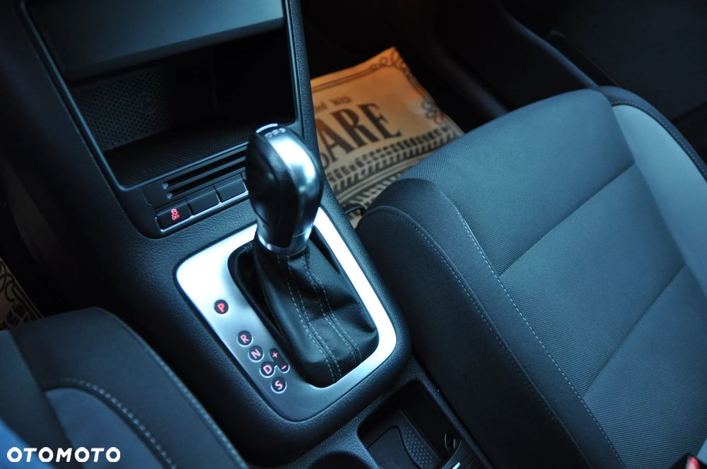 Volkswagen Golf Plus 1.4 TSI DSG Life - 16