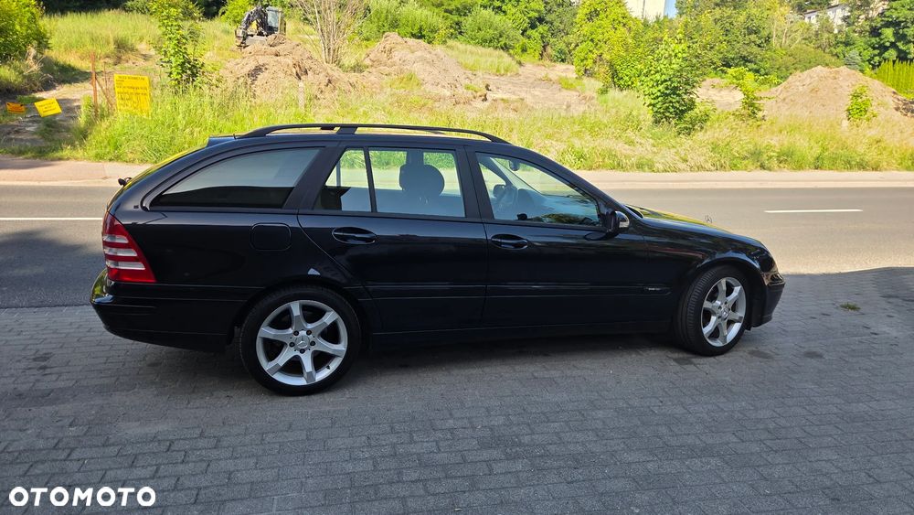 Mercedes-Benz Klasa C 180 Kompressor Avantgarde Sport Edition - 5