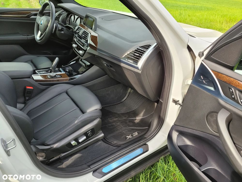 BMW X3 xDrive30i xLine - 21
