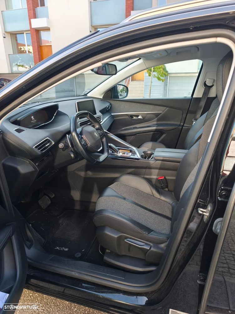 Peugeot 3008 1.5 BlueHDi Allure EAT8 - 5