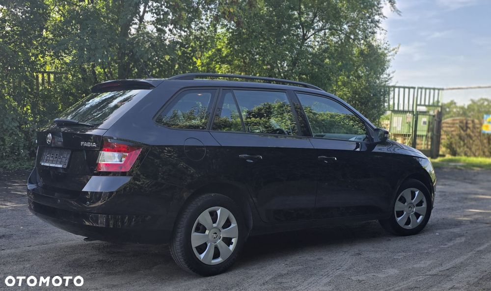 Skoda Fabia - 16