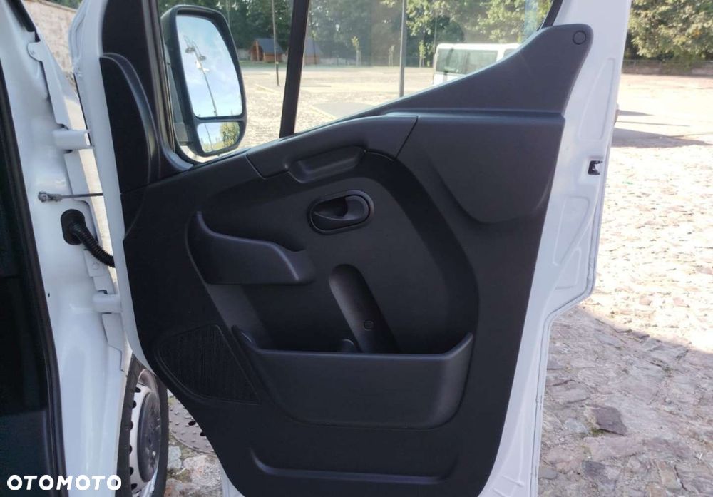 Renault Master - 24