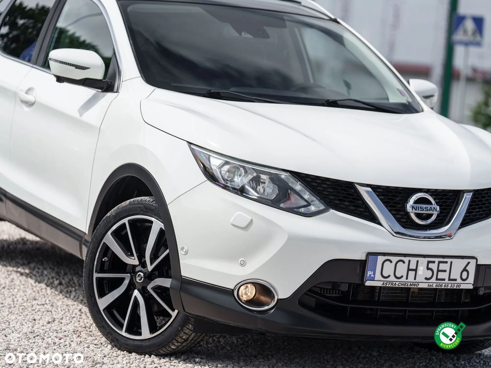 Nissan Qashqai 1.6 dCi Xtronic TEKNA+ - 12