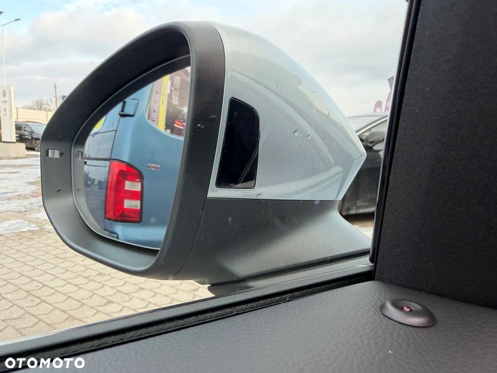 Volkswagen Passat Variant 2.0 TDI SCR Business Plus DSG - 17