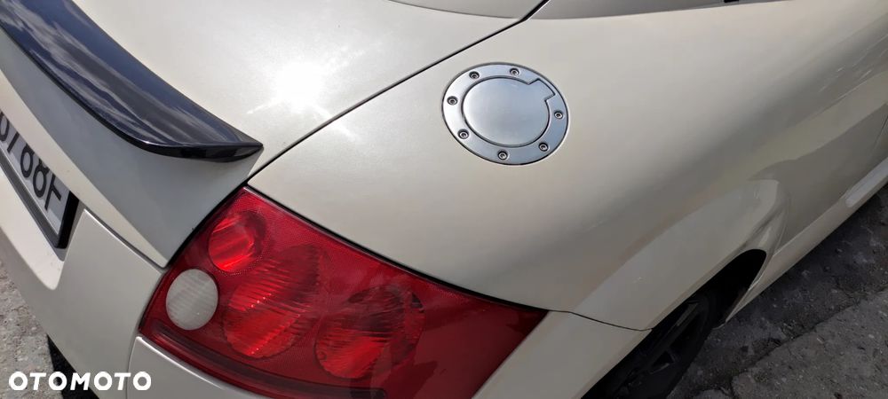 Audi TT Coupé 1.8T - 4
