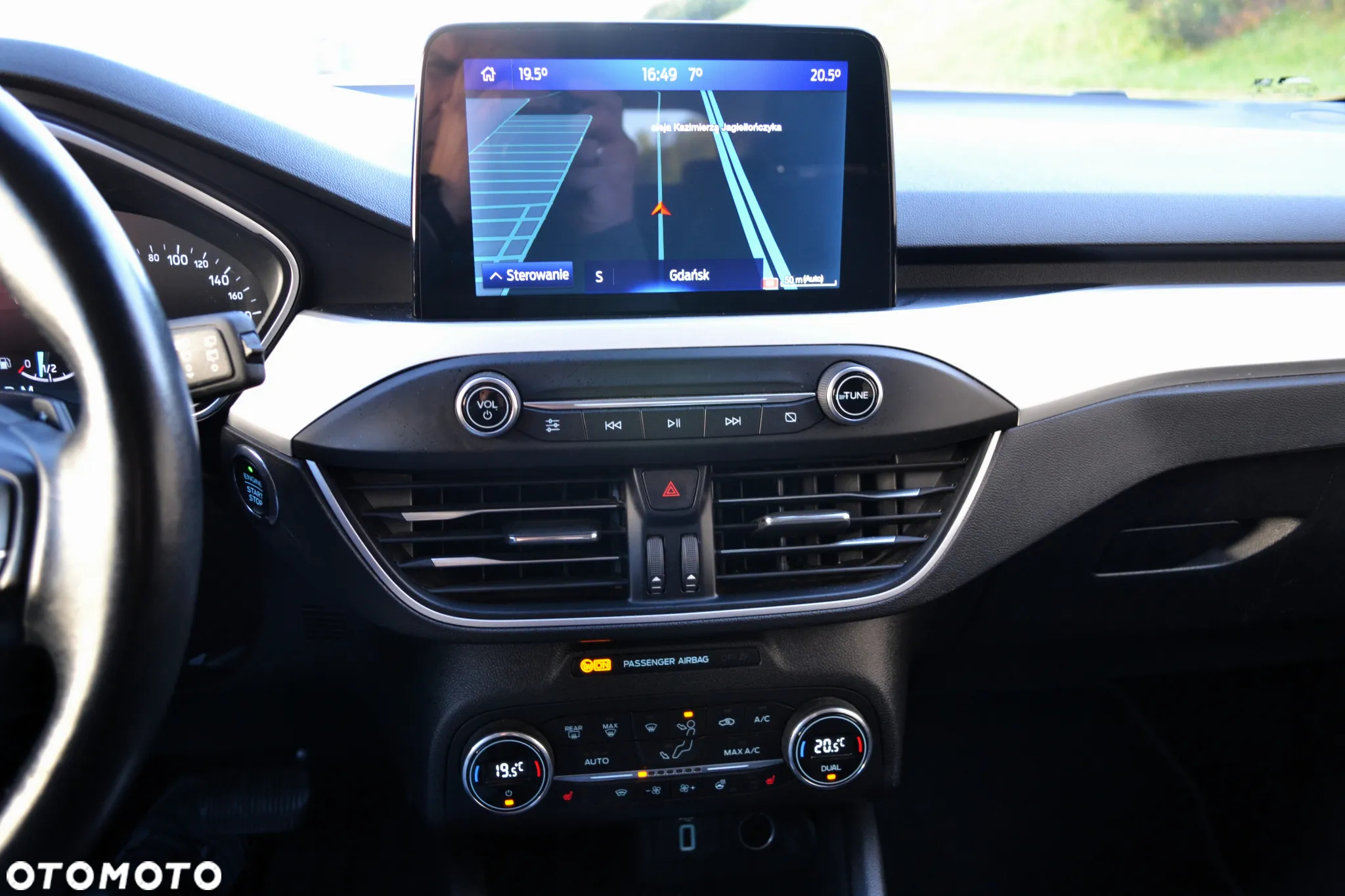 Ford Focus 2.0 EcoBlue Titanium X - 16