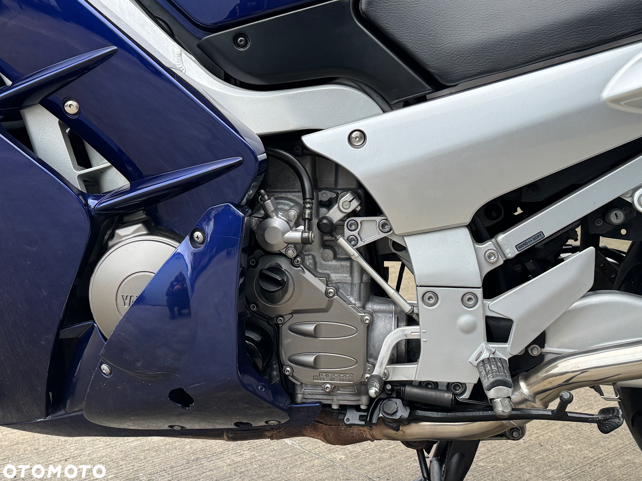 Yamaha FJR - 28