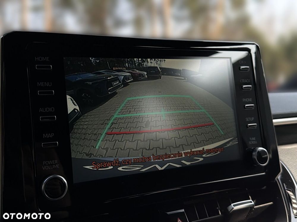 Toyota Corolla 1.8 Hybrid Comfort - 16