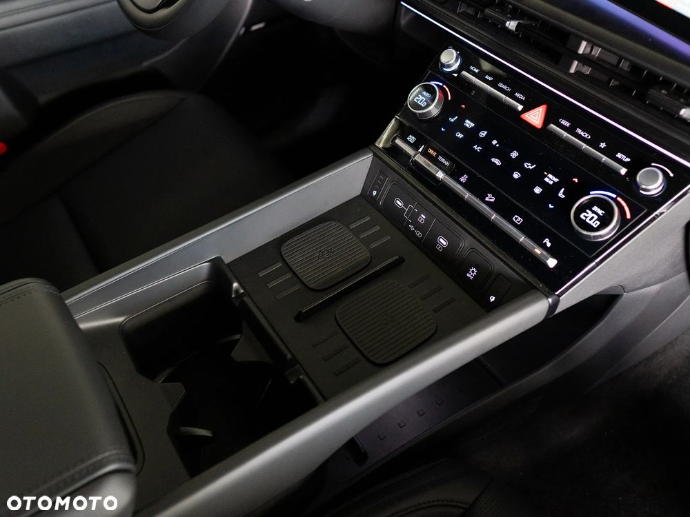 Hyundai Santa Fe 1.6 T-GDI PHEV Calligraphy 4WD 6os - 20