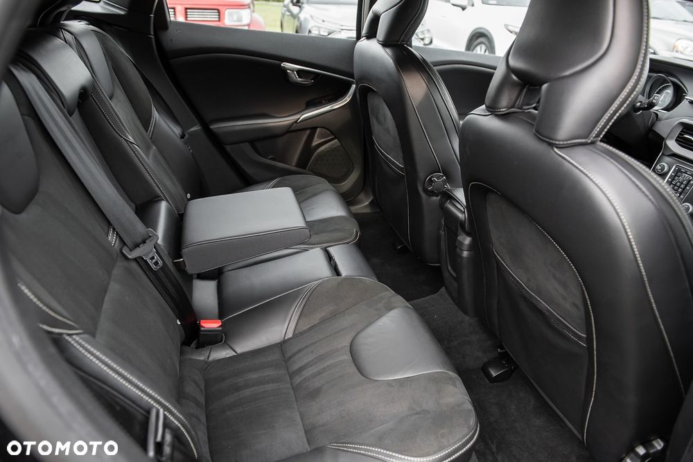 Volvo V40 D2 RDesign - 20