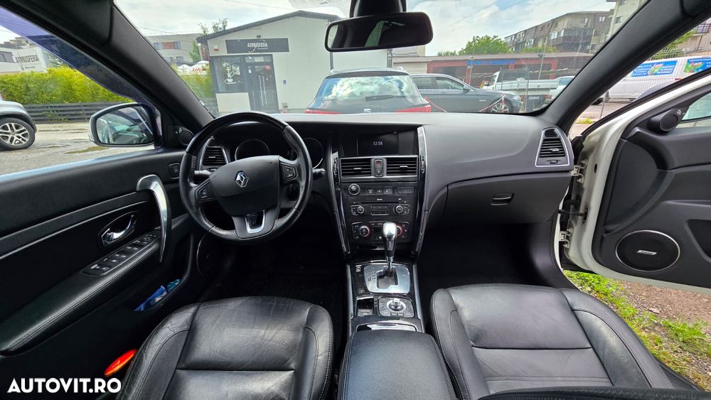 Renault Latitude - 11