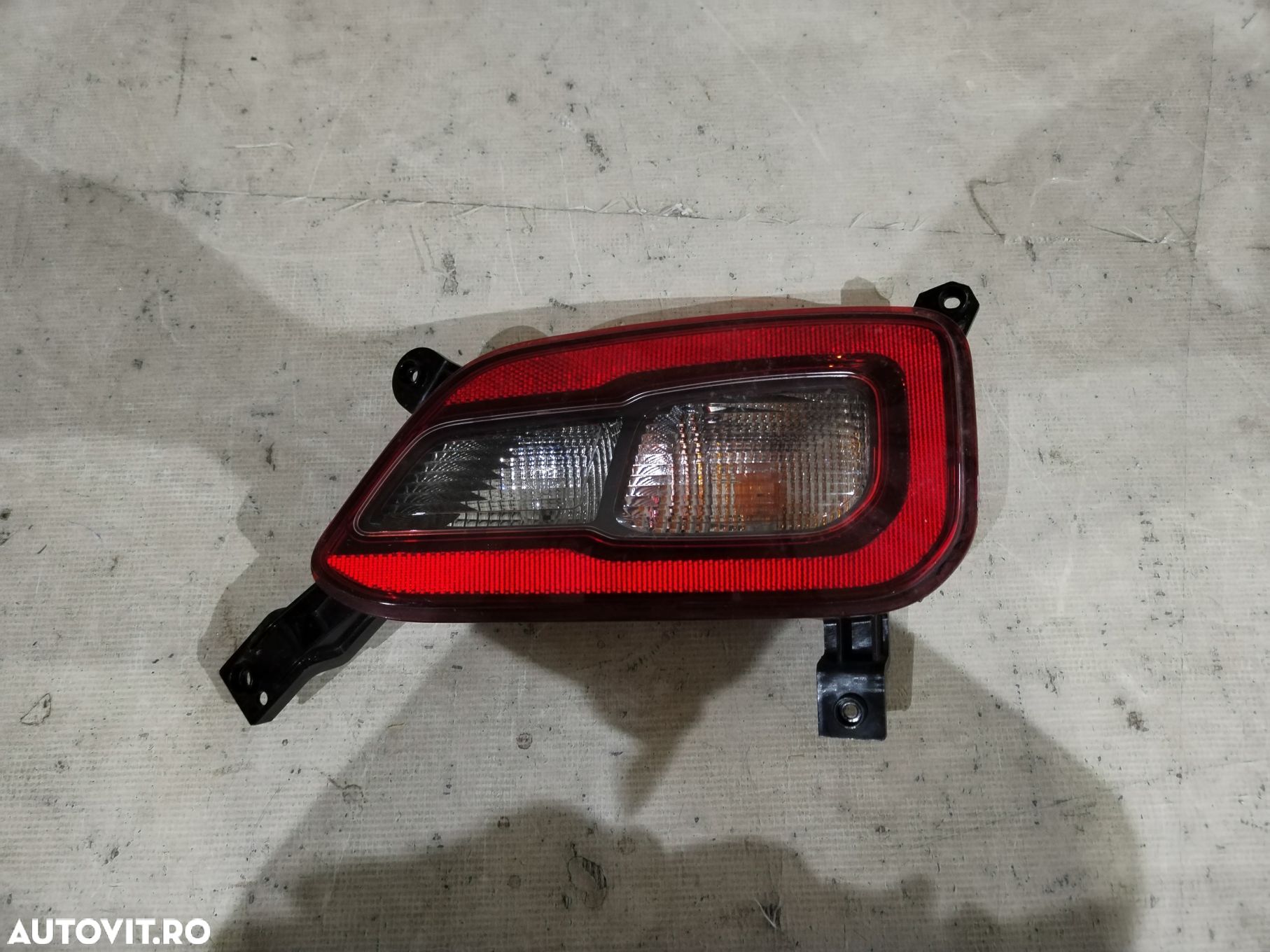 Lampa stop dreapta, Hyundai Kona Electric, 2018, 2019, 2020, 2021, 2022, 2023, cod origine OE 92406-K4000. - 1