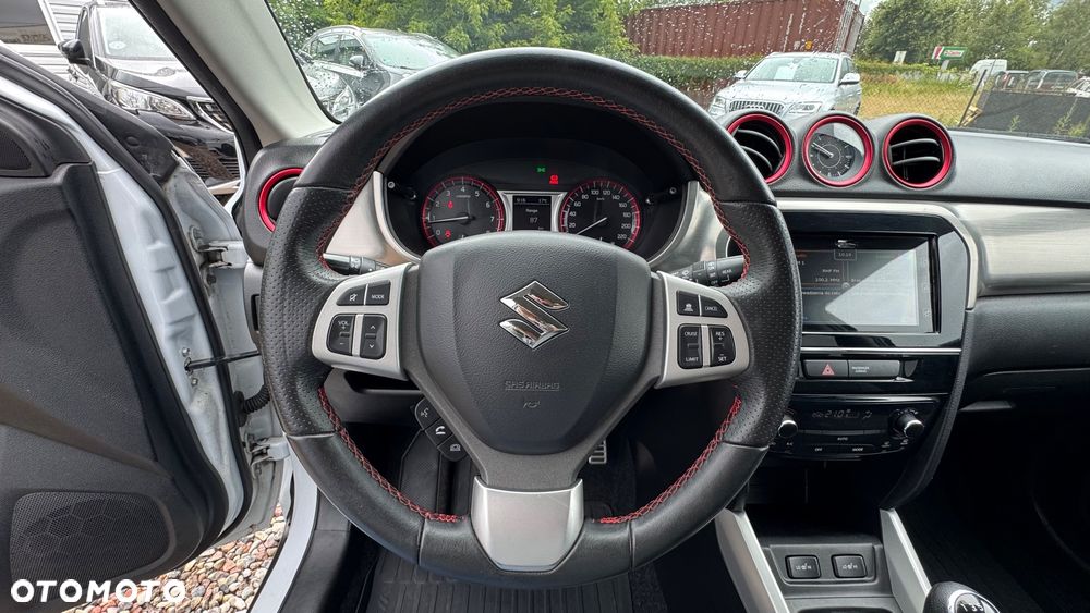 Suzuki Vitara 1.4 Boosterjet XLED 2WD - 35