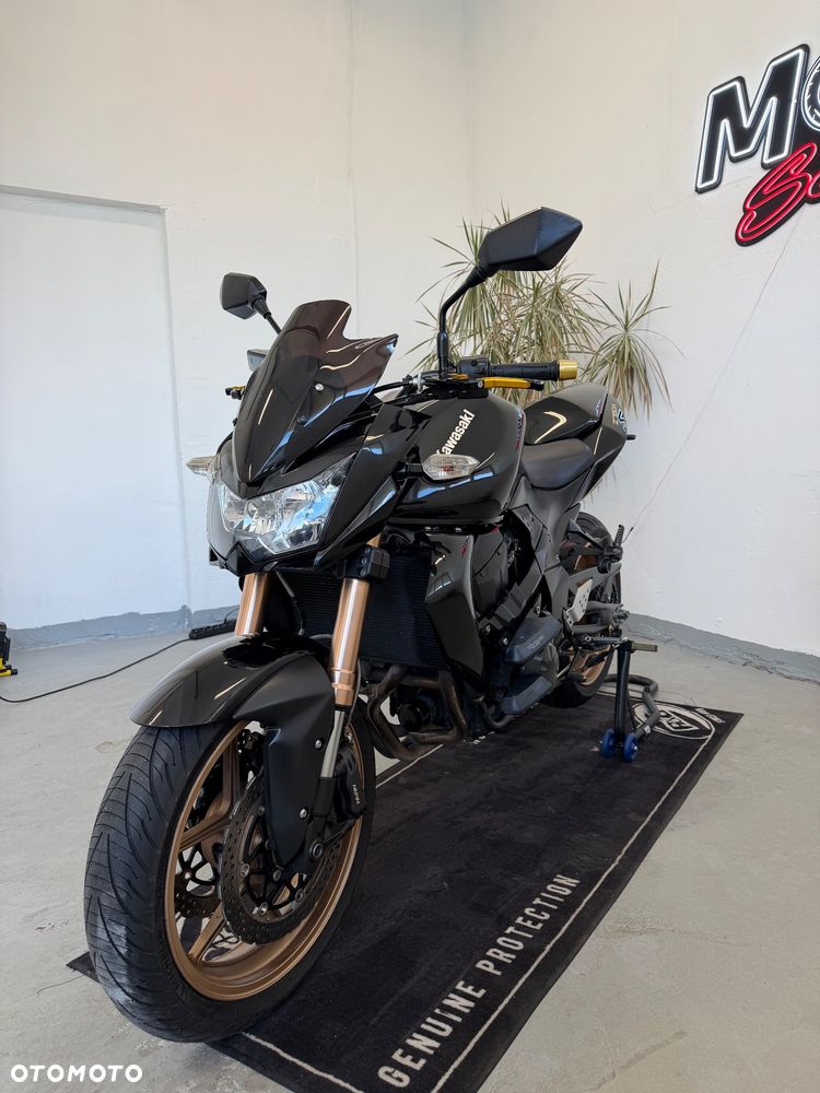 Kawasaki Z - 6