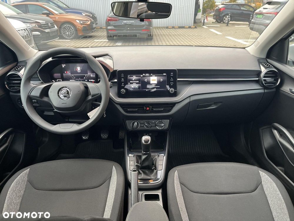 Skoda Fabia 1.0 Essence - 20