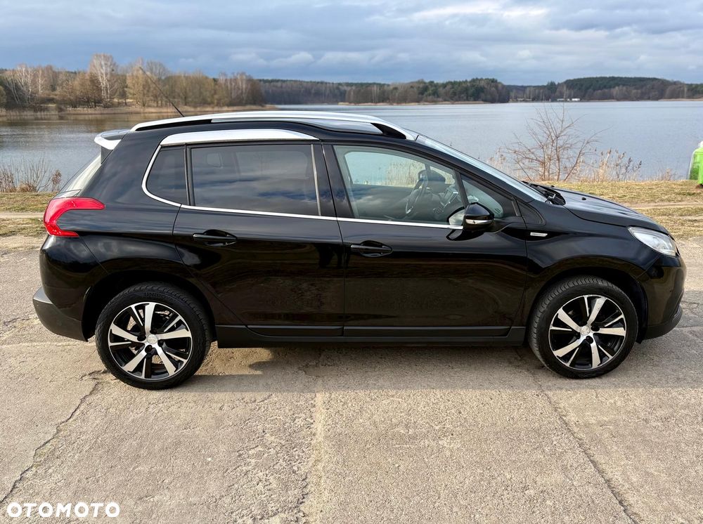 Peugeot 2008 BlueHDi 100 STOP & START Allure - 6