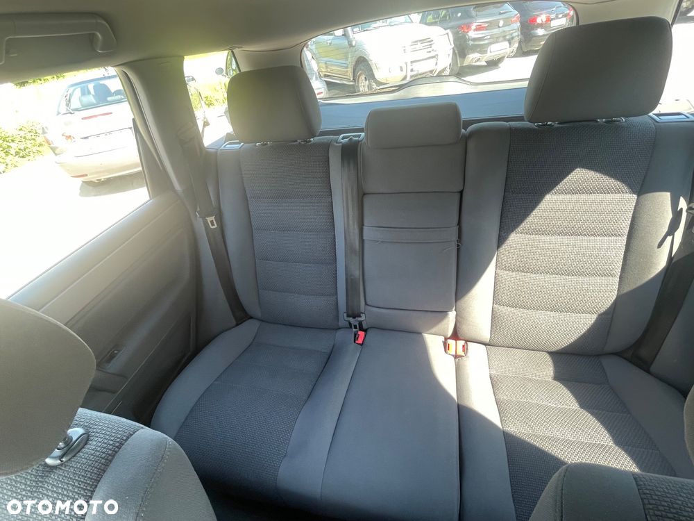 Volkswagen Touareg - 11