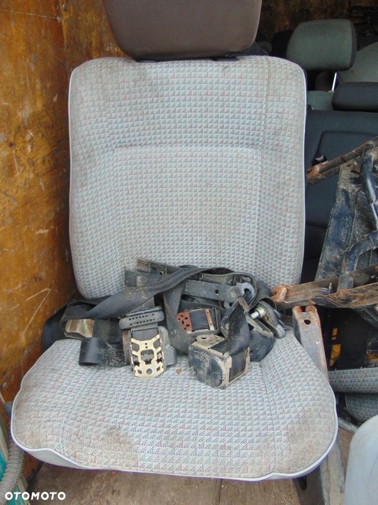 Fotele VW t4 komplet - 1