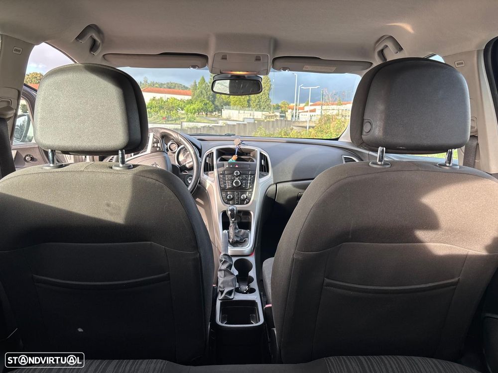 Opel Astra 1.4 Enjoy - 41