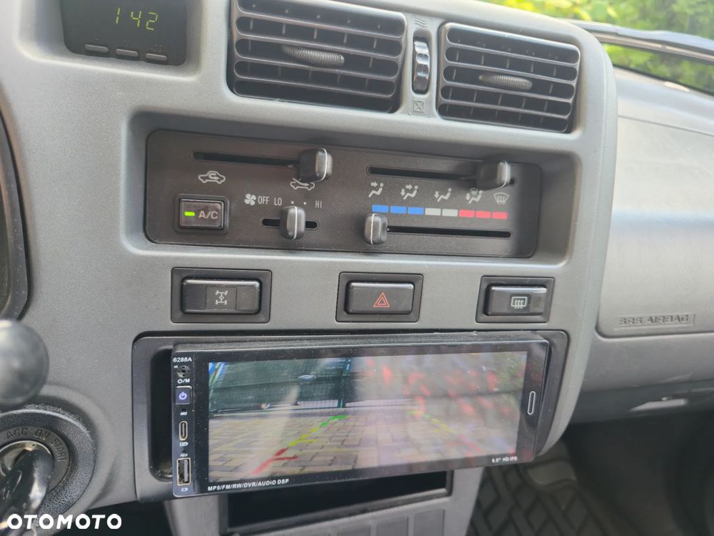 Toyota RAV4 - 16
