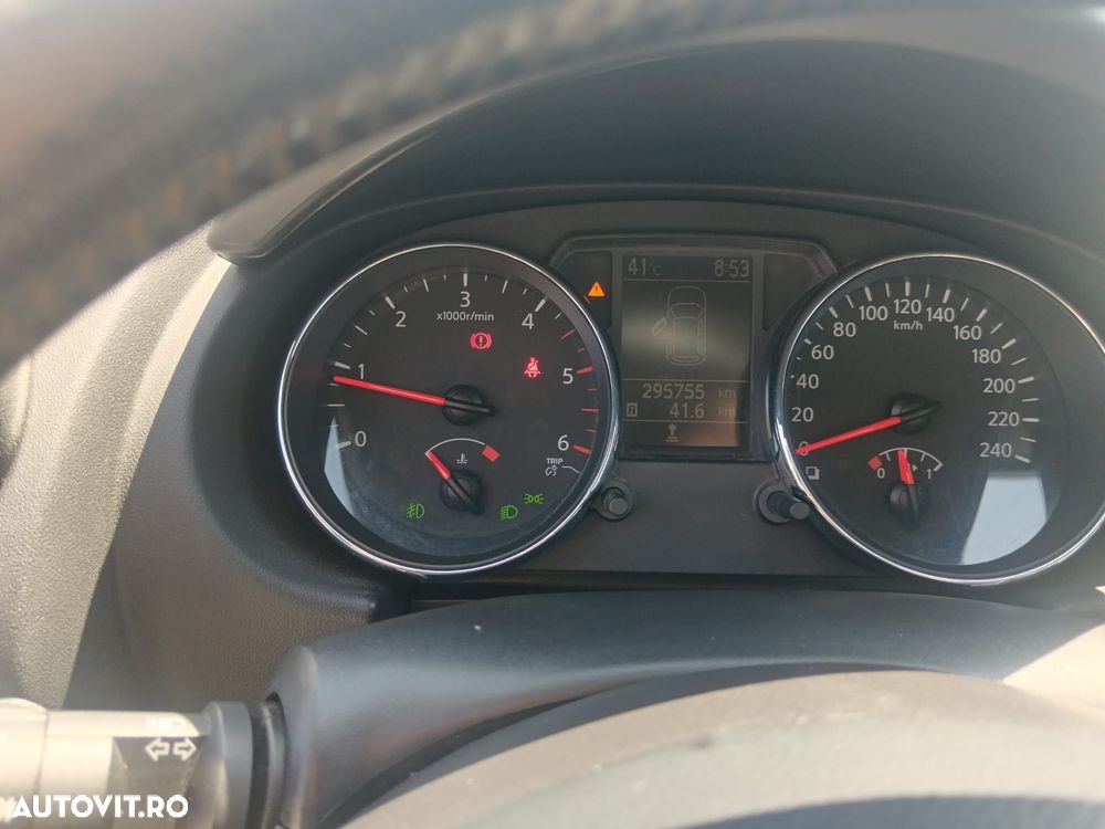Nissan Qashqai 1.5 DCI DPF visia ECO - 6