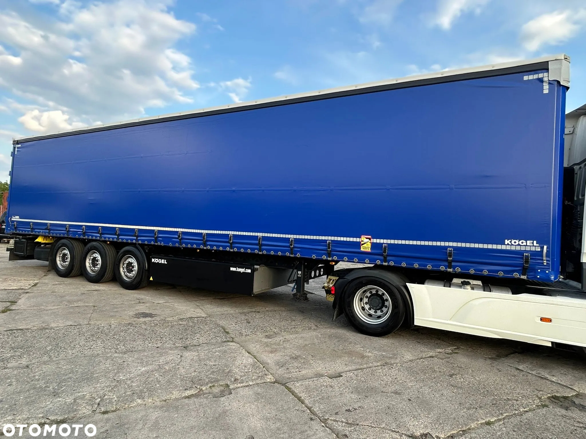DAF XF 106 - 23