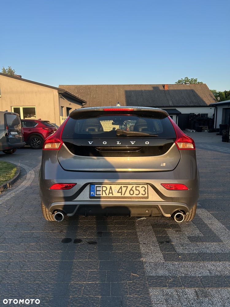 Volvo V40 D4 RDesign - 10
