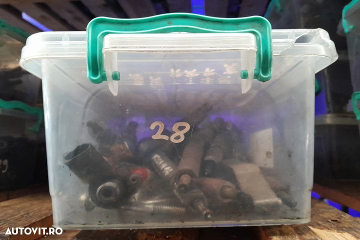 Injector motorina 0445110546 0445110546 Mercedes-Benz Vito W447 [2014 - 3