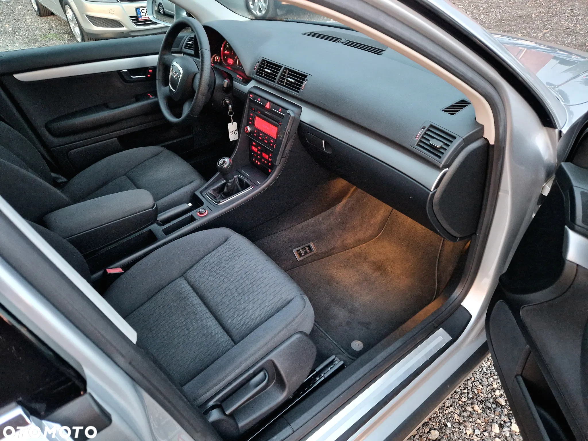 Audi A4 Avant 1.8 T - 13