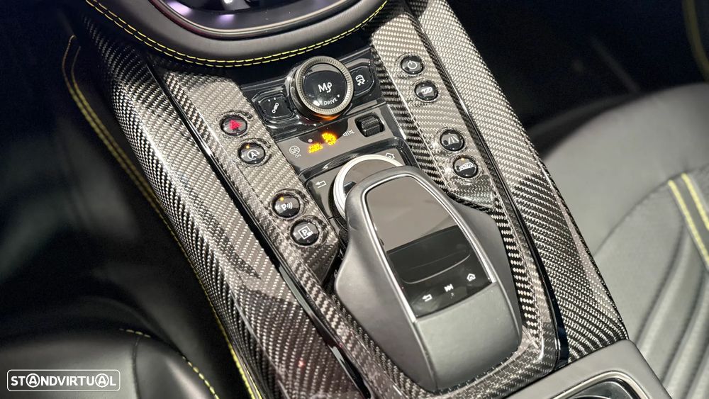 Aston Martin DBX 707 - 39