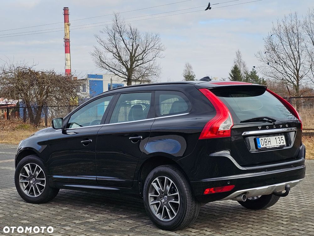 Volvo XC 60 D4 Momentum - 10
