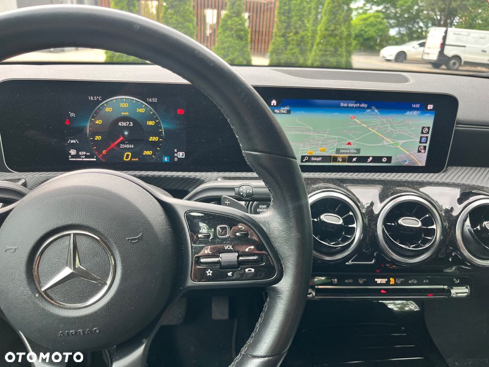 Mercedes-Benz CLA 180 d 7G-DCT - 5