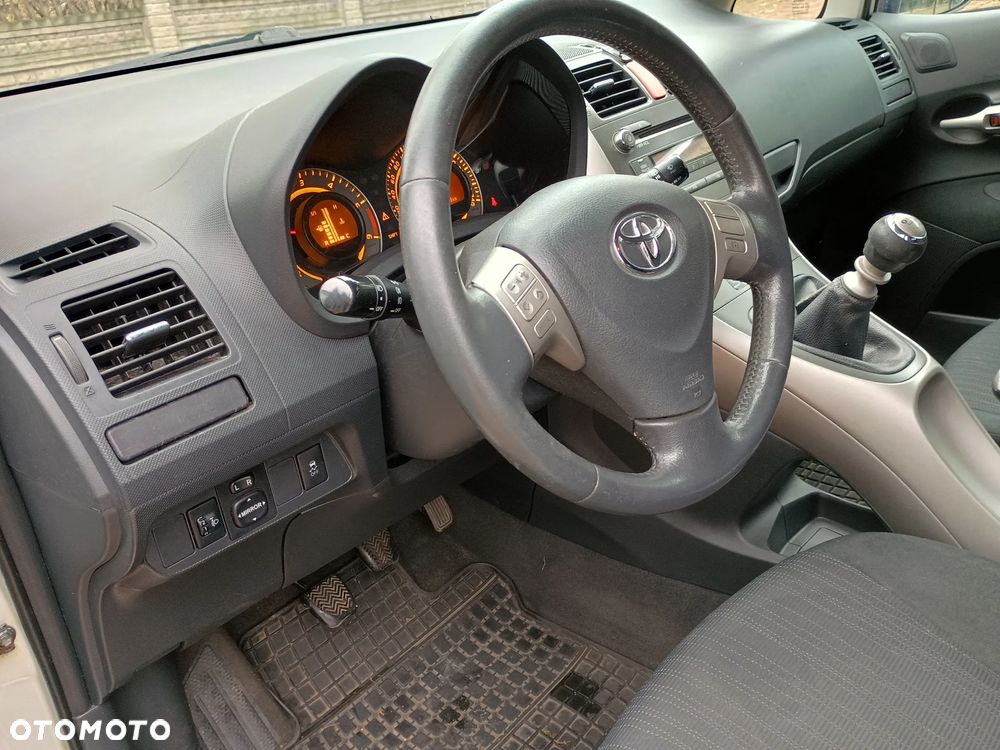 Opel Corsa 1.2 16V - 13