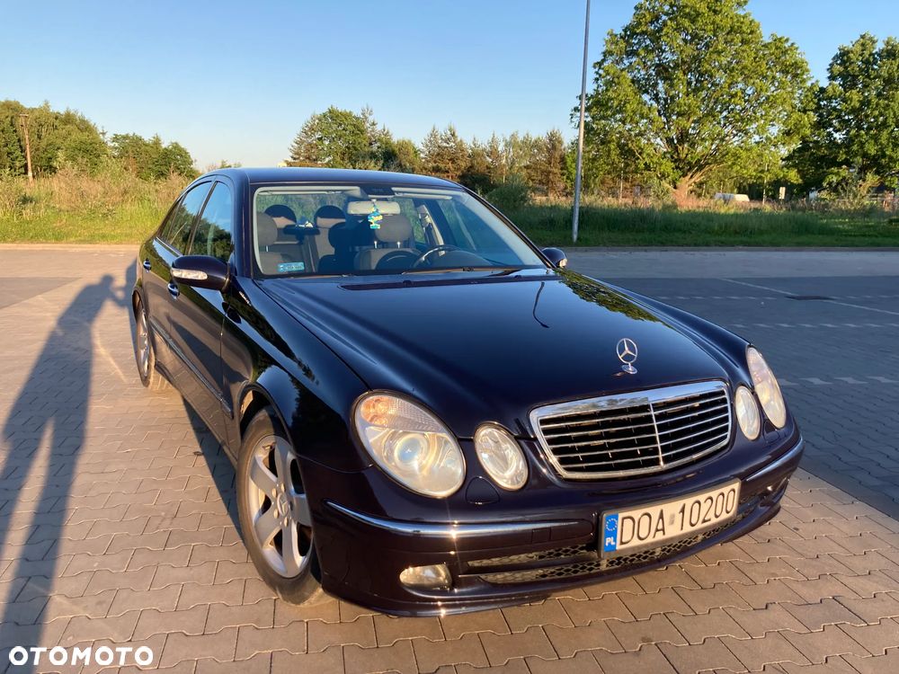 Mercedes-Benz Klasa E 200 Kompressor T Avantgarde - 1
