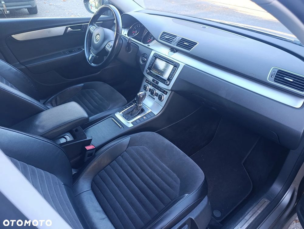 Volkswagen Passat 1.4 TSI Highline DSG - 21