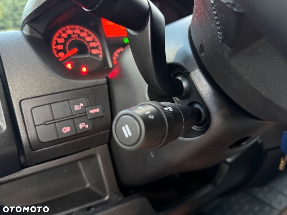 Peugeot Boxer 3,0 HDI - 19