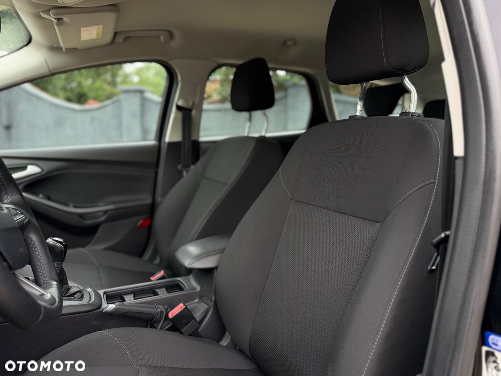 Ford Focus 1.6 Gold X (Trend) - 14