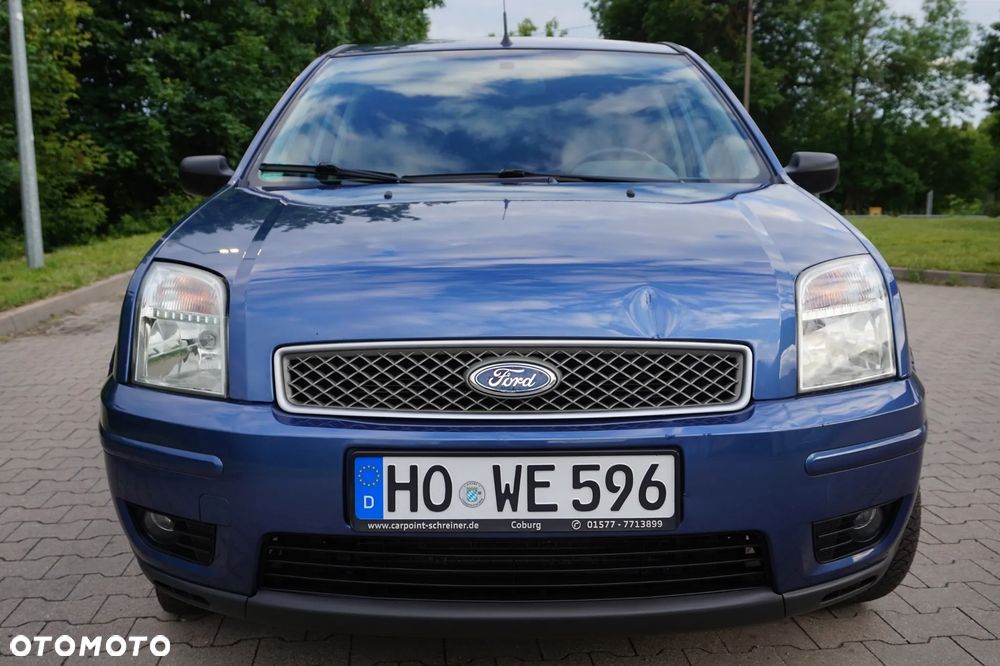Ford Fusion - 21