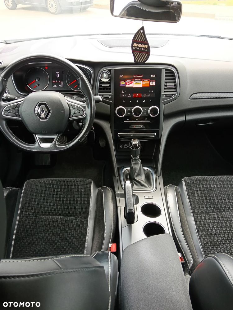 Renault Megane 1.5 Blue dCi Zen - 8