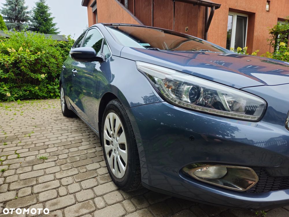 Kia Ceed 1.6 GDI L - 4