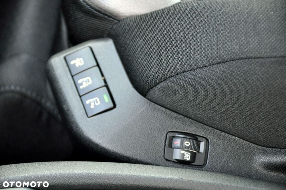Citroën C4 Grand Picasso - 36